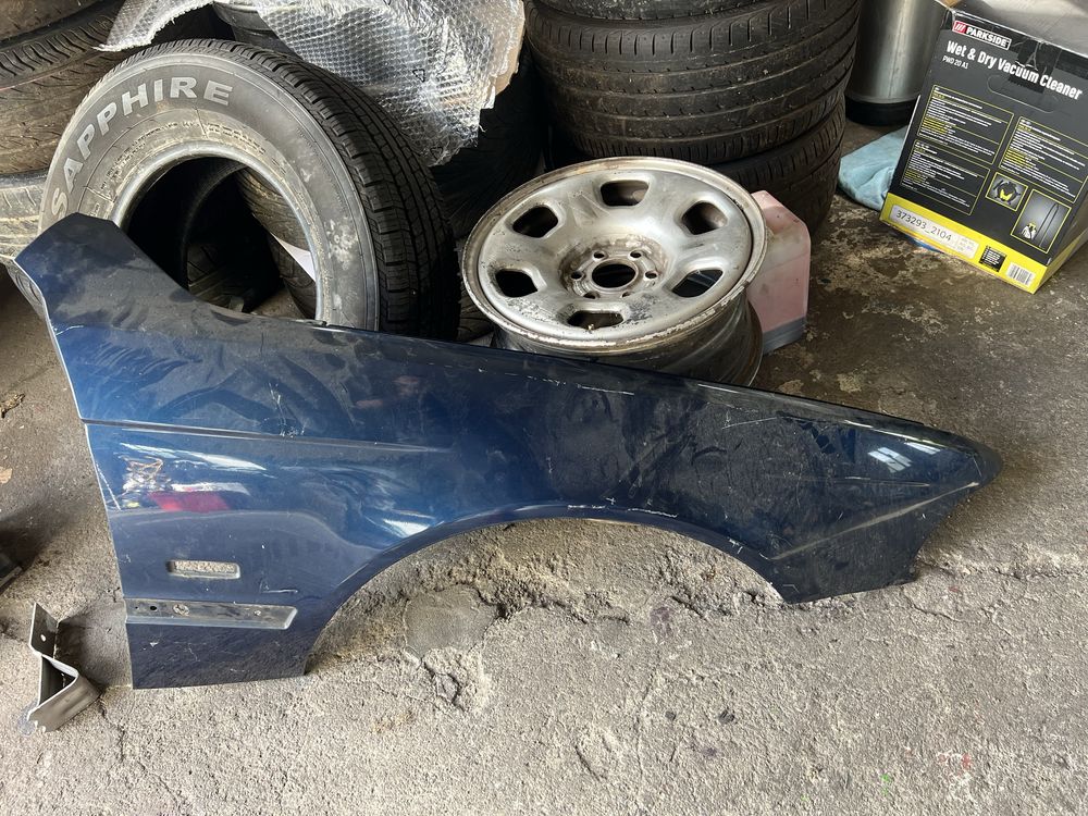 Преден десен калник BMW e39