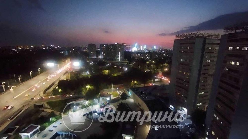 Продаётся 2-комнатная квартира в Московских высотках