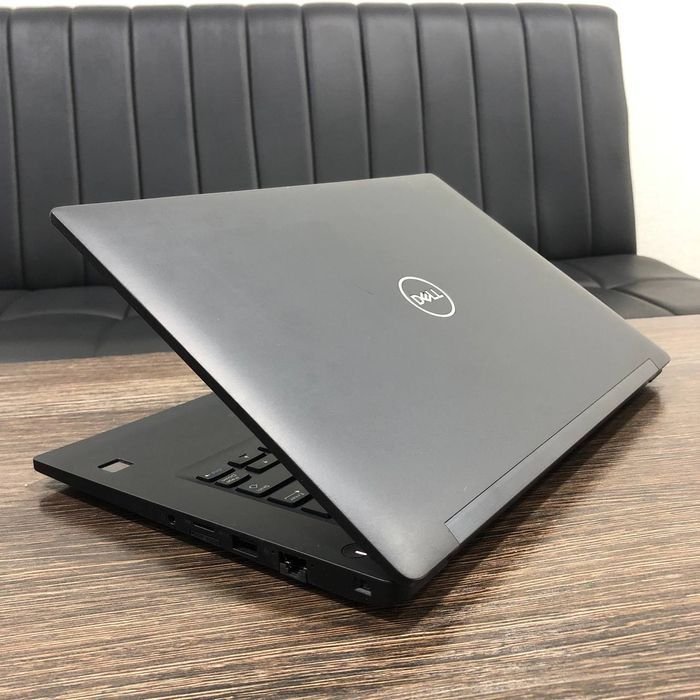 Dell Latitude 7490, Core i7 protsessor,  8/256