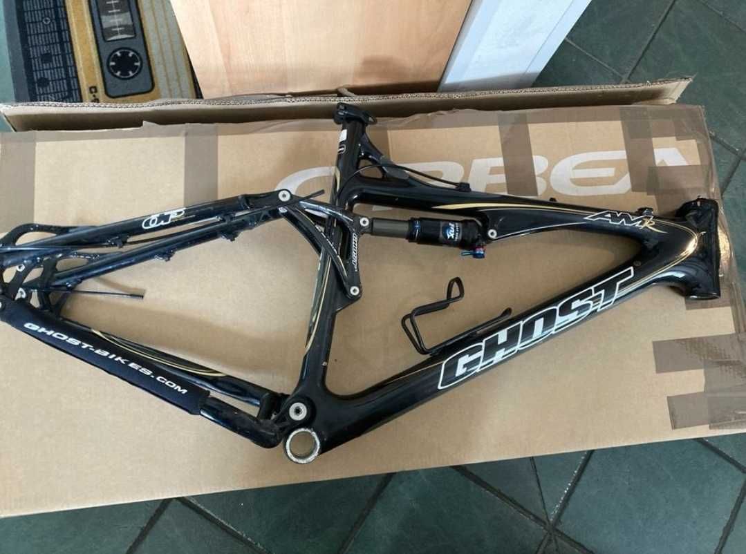 Карбонова рамка cross country Ghost AMR 26" М размер 120мм ход шок Fox