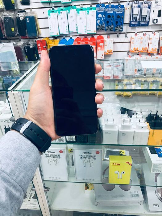 Iphone xs max ideal srochna