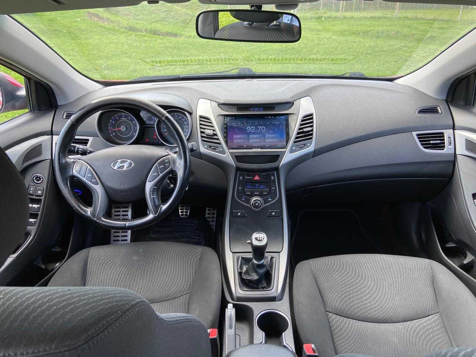 Hyundai Elantra 2014, 1.6 Benzină + GPL, Stare foarte bună