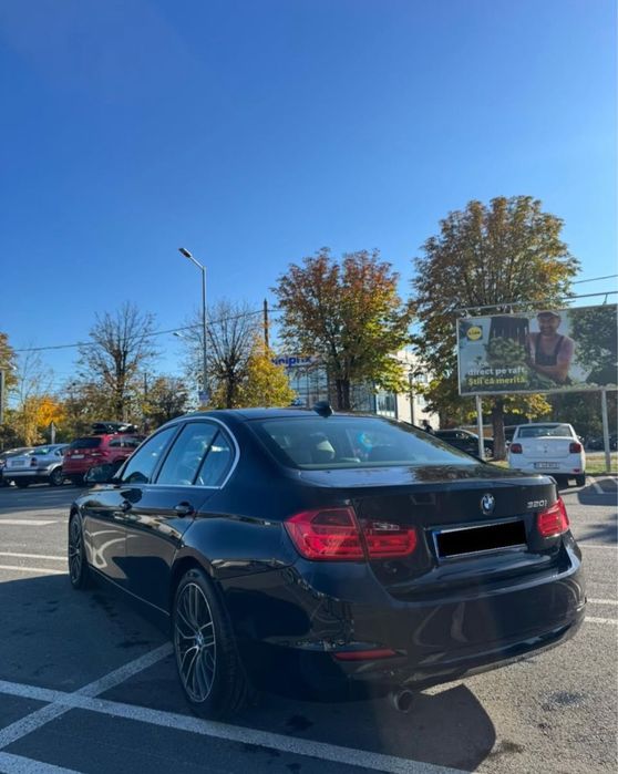 BMW Seria 3 F30 2012 - 207.000KM