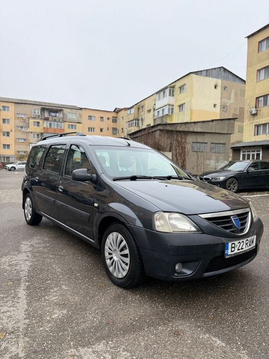 Vând Logan MCV 7 locuri 2008