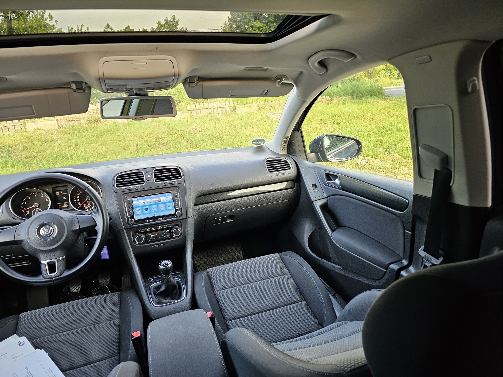 VW Golf 6 1.4TSI Navigatie SenzoriParcare Clima Trapă CamerăMarșarier