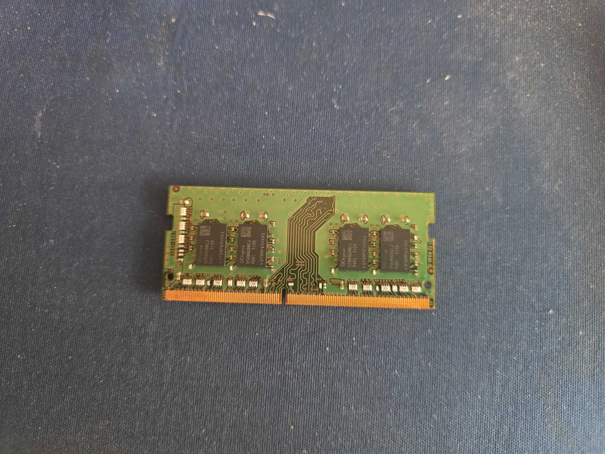 Vand memorie 4GB DDR4 Samsung SO-DIMM 3200MHz, CL22, 1.2 V, 1Rx16