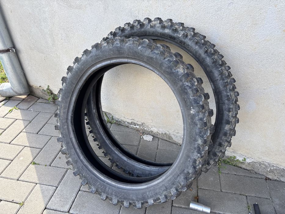Ciuciucuri moto enduro mitas 140/80-18 si 90/90-21