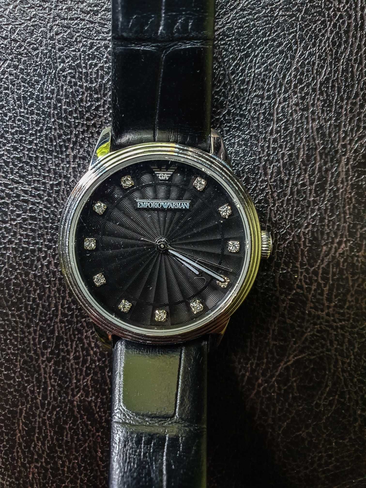Оригинален дамски часовник Emporio Armani с гаранция