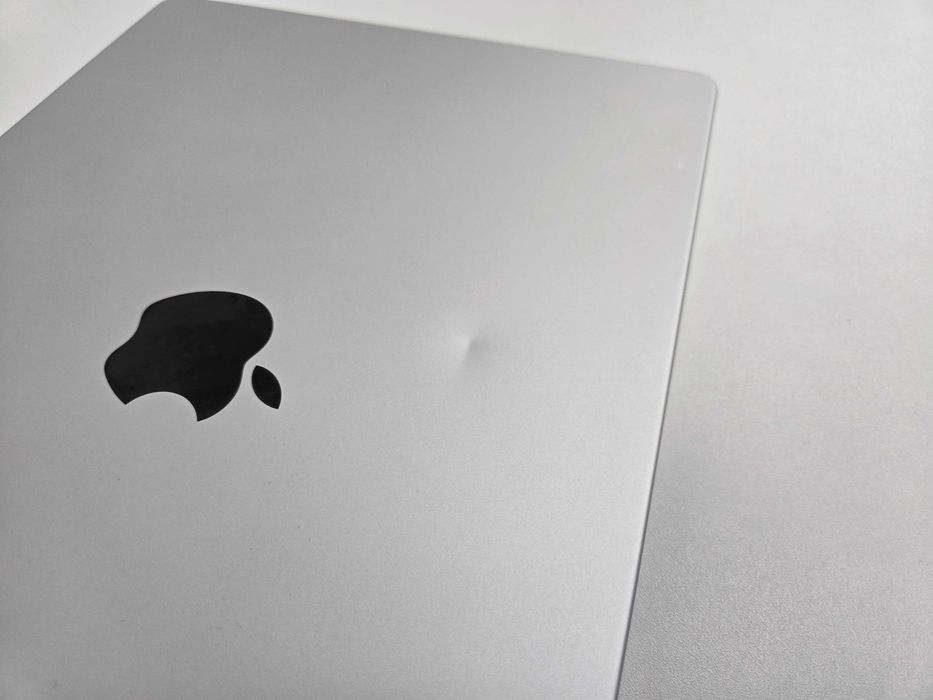 MacBook Pro 14" M1 Pro 512GB SSD 16GB RAM