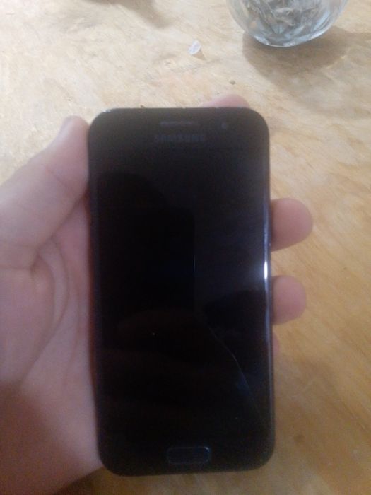 Samsung a3 zur holatda