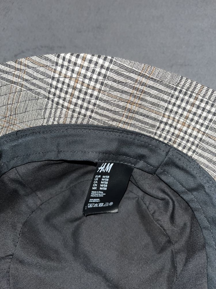 H&M bucket hat EUR M/58