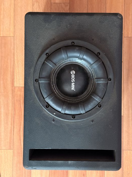 сабуфер  boss mini 8
