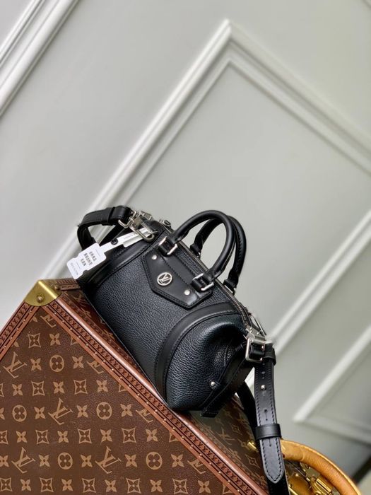 Geanta Louis Vuitton Nano Rider