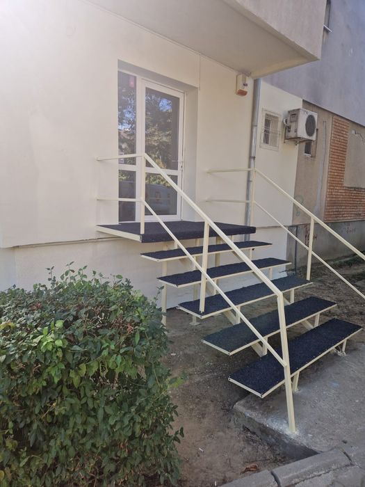 Inchiriez post in Salon beauty