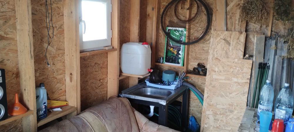 Teren 20 ari cu gradina și cabana langa centura Satu Mare.