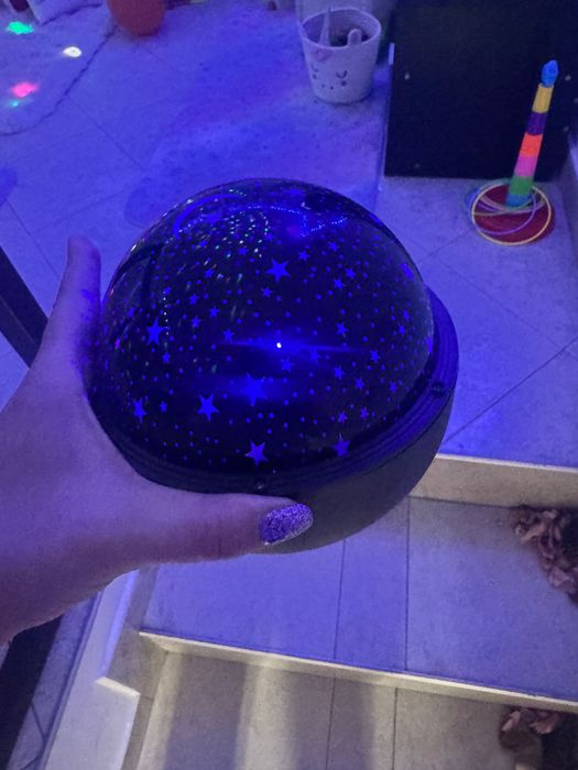 Две уникални лампи за деца