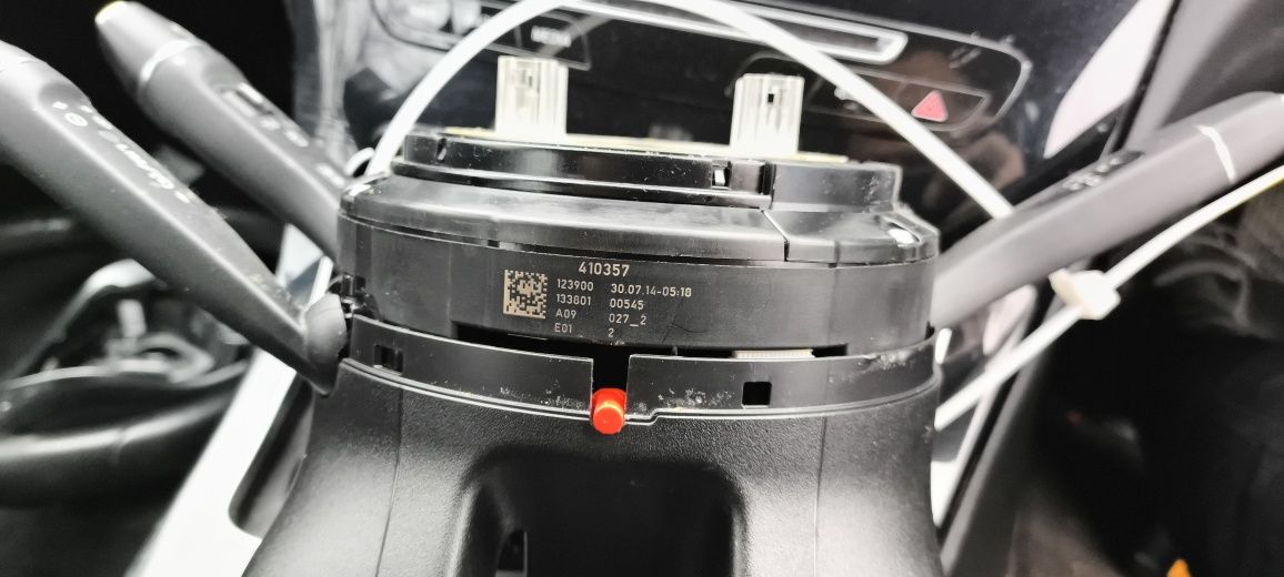Лентов кабел за Mercedes W205
