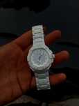 Часовник  Guess White
