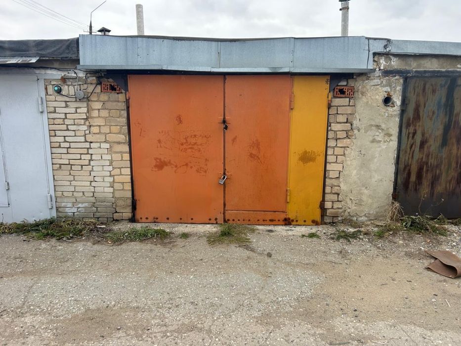 Продам гараж вкооперативе номер 25 южныи