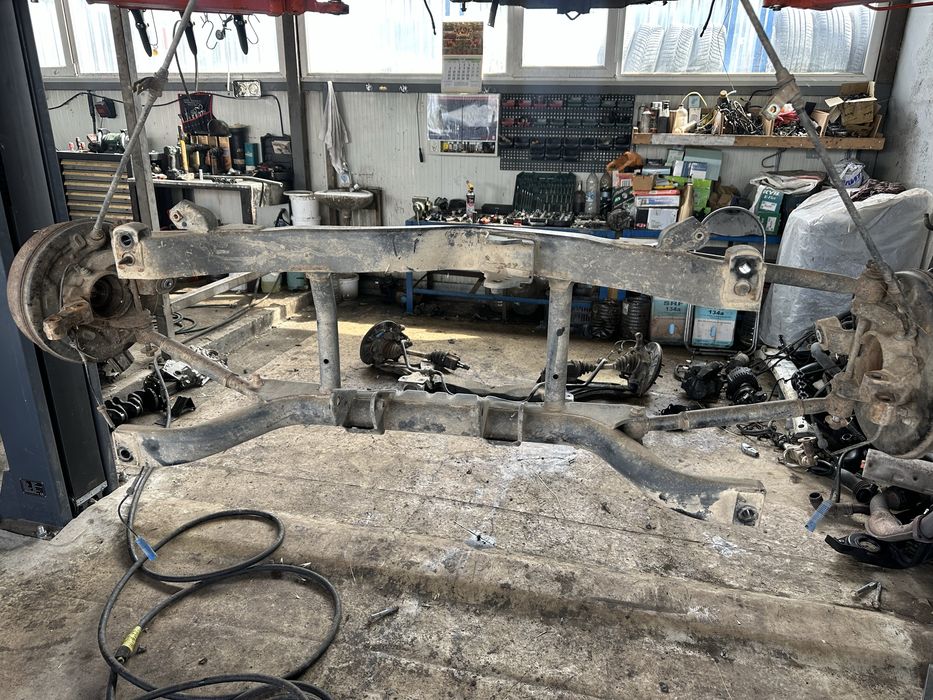 Заден мост за Land Rover Freelander 1