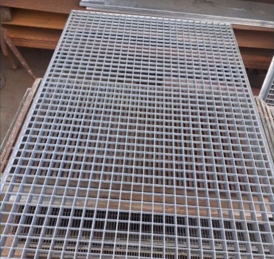 Grătare zincate la diferite dimensiuni grătare zincate la diferite dim