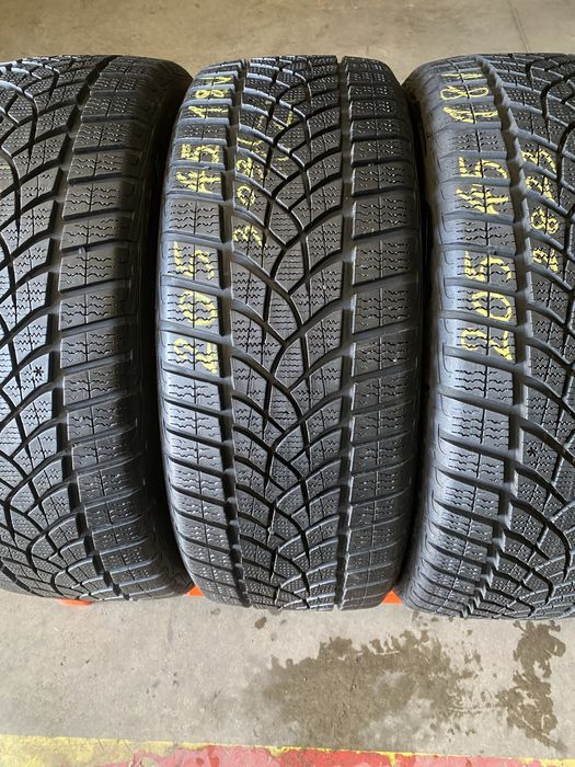 Anvelope iarna 205/45/18 Goodyear Ultra Grip Performance 205 45 18 R18