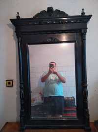 Продавам масивно огледало в стил Макард 19 ти век