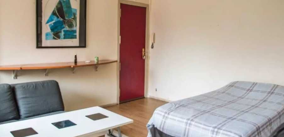 Дава се под наем Едностаен апартамент в Пловдив, Остромила - 40 кв.м за 234.6 € - Снимка #1