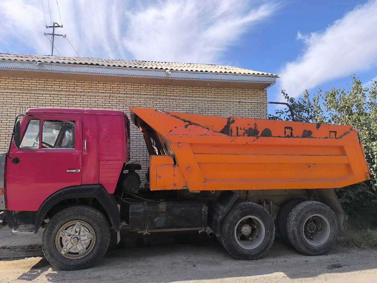 KAMAZ srochno sotiladi
