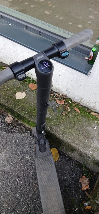 Vand trotineta electrica