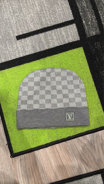 louis vuitton шапка beanie