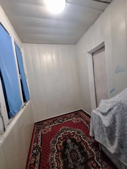 1/5/5. Спутник 16, Янгихает р-н (Сергели). Квартира 38 м². Метро 1 км.