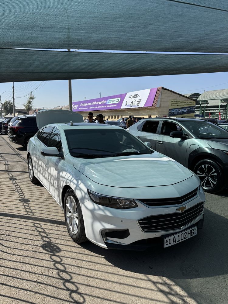 2018 yil malibu 2.4 sotiladi kiraskasi bor murojat uchun telfon qilin