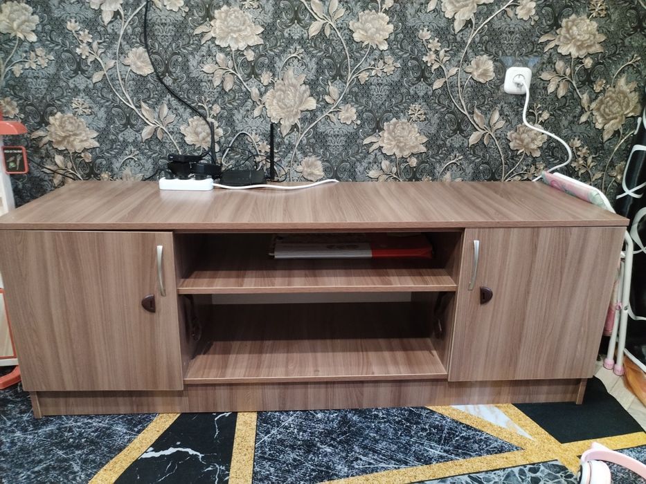 Тумба под телевизор