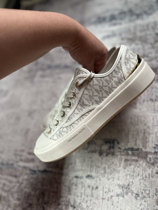 Michael Kors дамски кецове