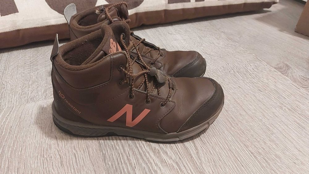 Боти new balance