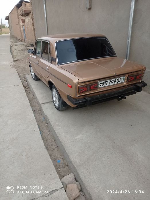 Vaz 2106 sotiladi