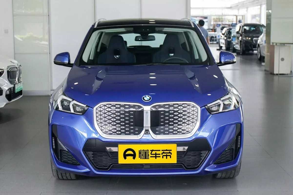 BMW iX все комплектаци  под заказ от завода производителя