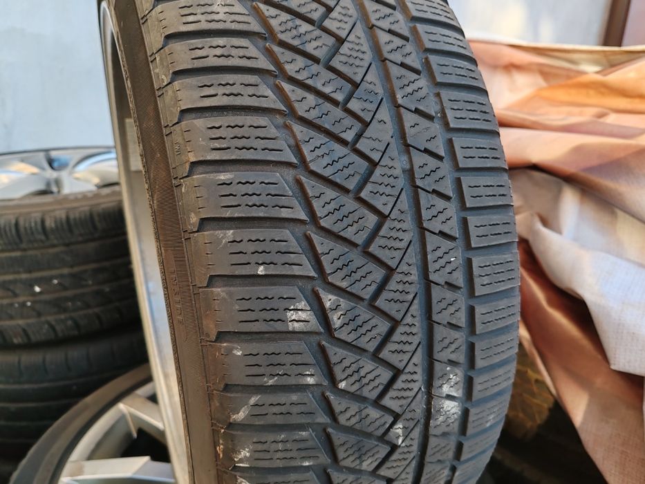 Continental wintercontact 235/45R18 iarna