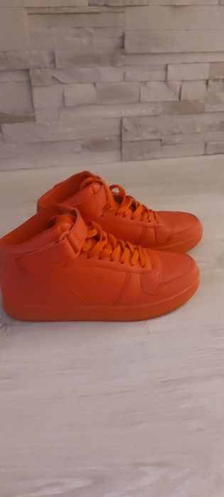 Ghete roșii, mărimea 36