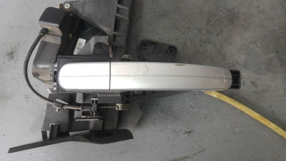maner usa exterior stanga spate ford c-max