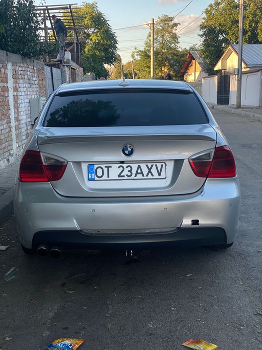 Vând BMW e90 318d