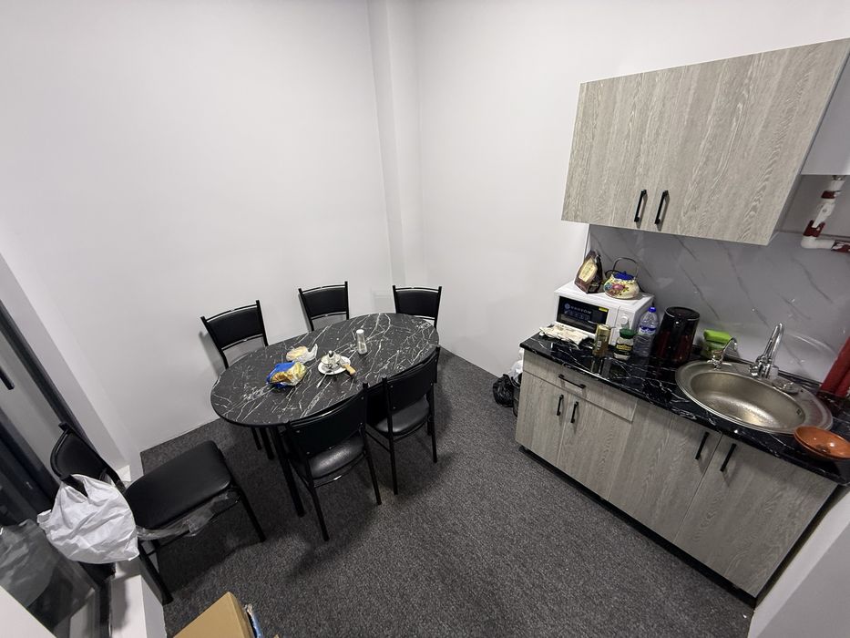 Продаю нежилое помещение, дархое