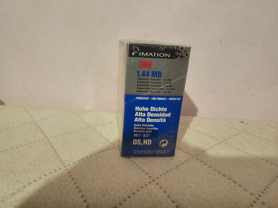Cutie sigilată 10 dischete floppy Imation