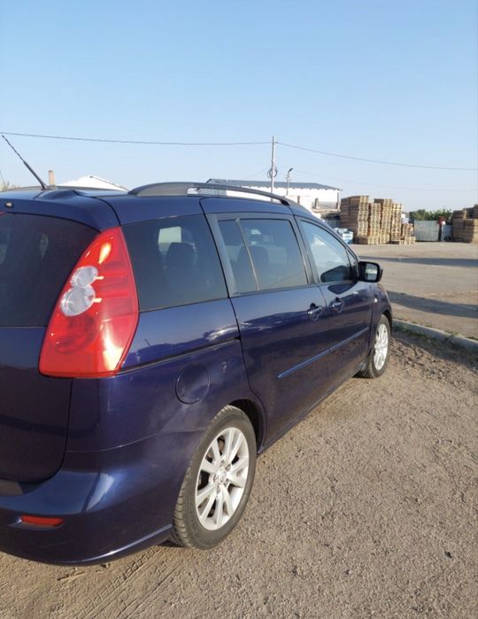 Vand Mazda 5