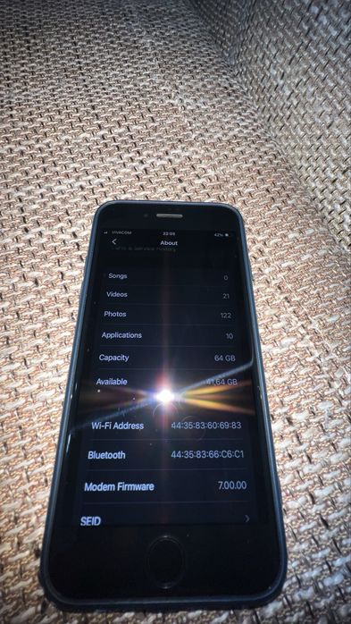 iphone se 64 gd с кутия и кабел