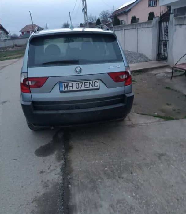 Vând BMW x3 2004
