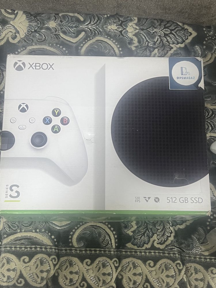 Продается xbox S 512