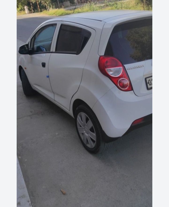 Spark moshina sotiladi xolati urtacha probeglari xalol
