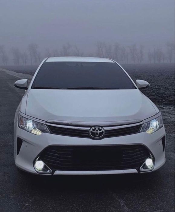 Прокат машин  Аренда машины Автопрокат без водителя Toyota camry